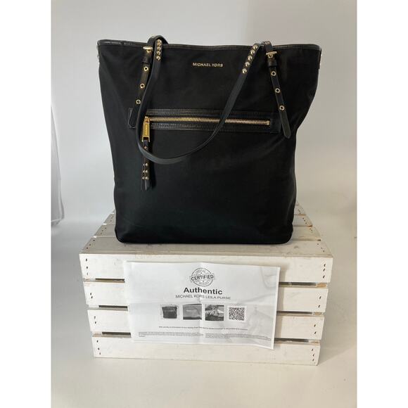 MICHAEL KORS LEILA LARGE BLACK NYLON, LEATHER SHOULDER BAG - Picture 1 of 16
